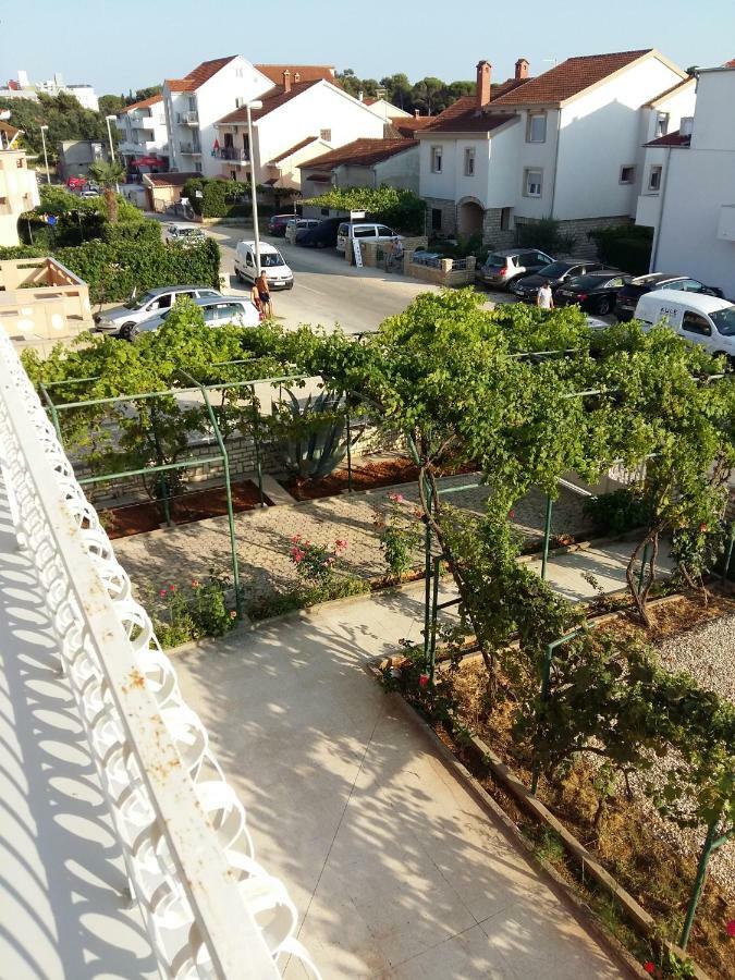 Villa Feodora Biograd Na Moru Exterior photo